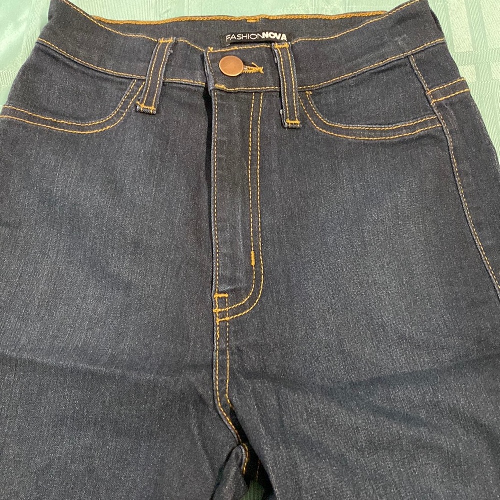 New Fashion Nova High Waisted Jeans
